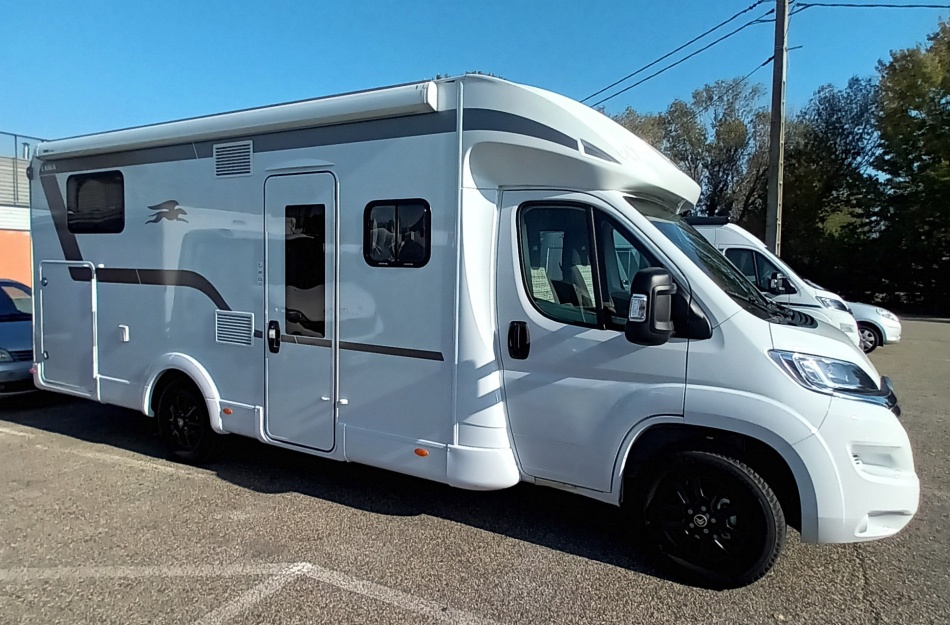 camping car LAIKA KOSMO 509L modèle 2024