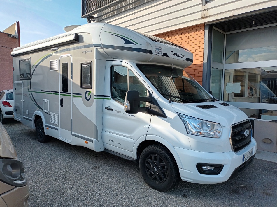 camping car CHAUSSON TITANIUM ULTIMATE 788 modèle 2024